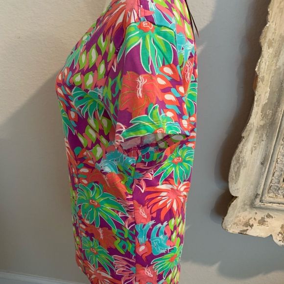 SIMPLY SOUTHERN “COSTA RICO” V-Neck SS Shirt M NWT - Picture 4 of 9